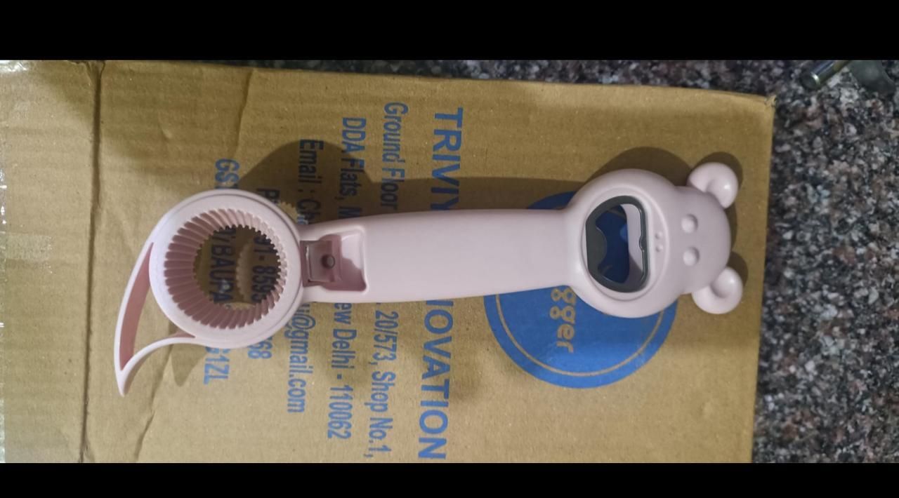 4 in 1 Very Cute Rabbit Wine Opener Cartoon Shape Plastic Hot Bottle Opener